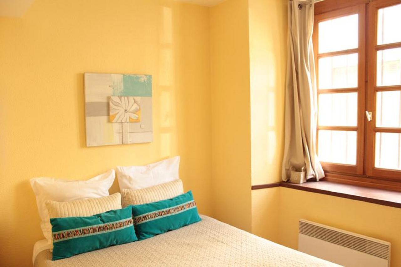 Maison Maxil Hotel Massat Bagian luar foto